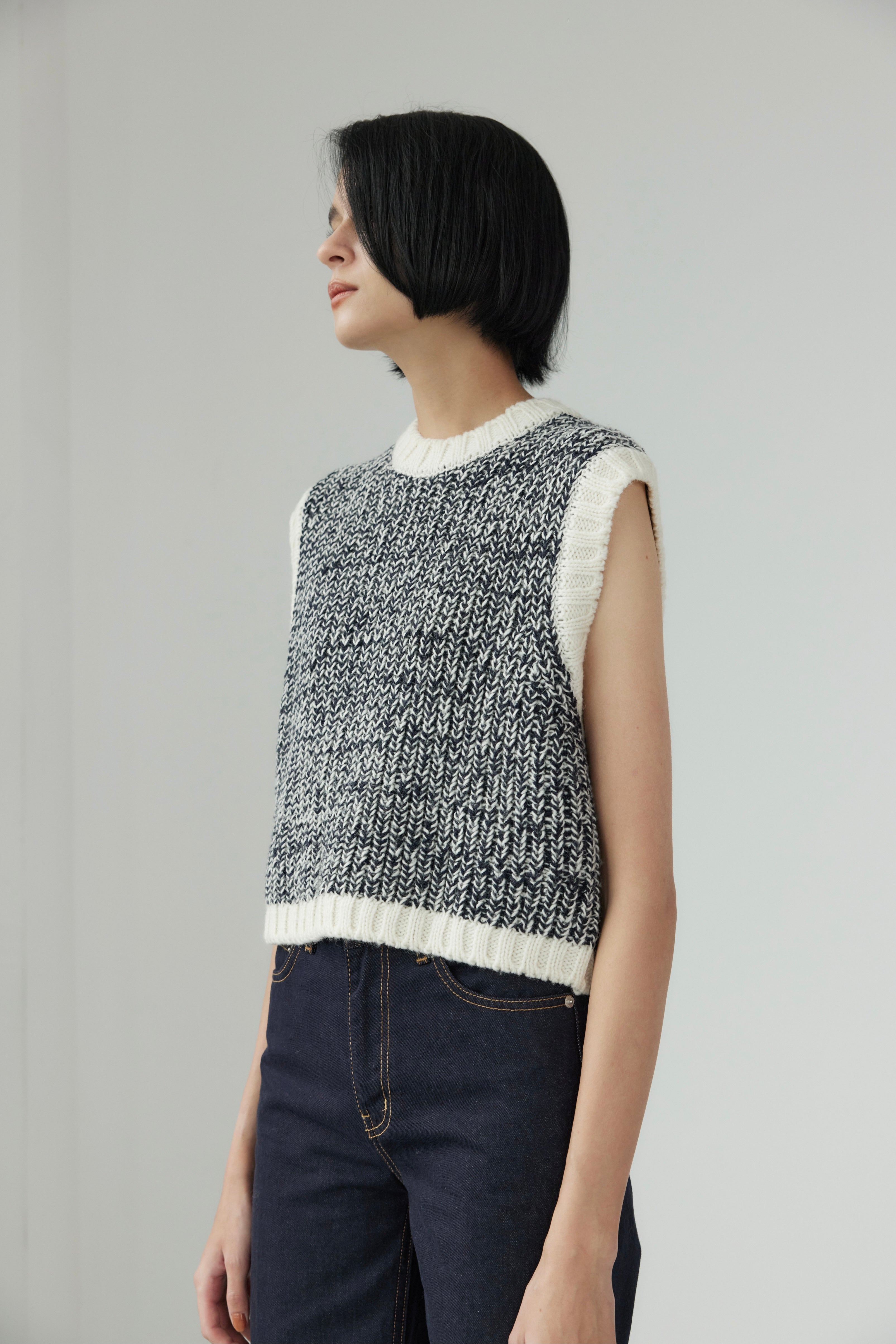 Iki Knit Vest - STUDIO BROOK