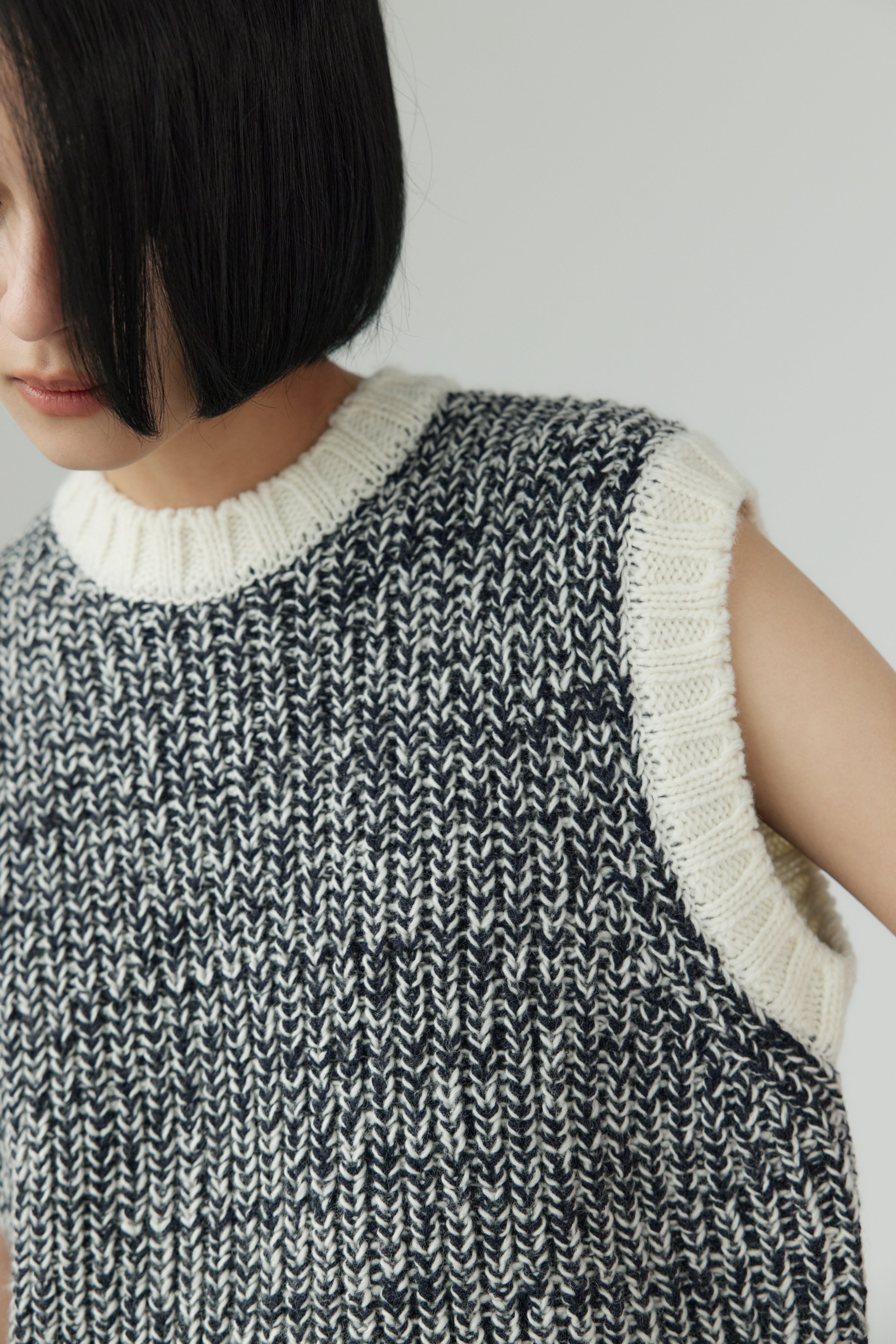 Iki Knit Vest - STUDIO BROOK